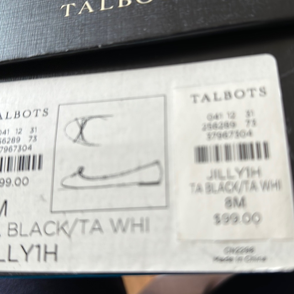 Talbots flats - Picture 2 of 5